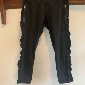 Lululemon running leggings with side pockets
